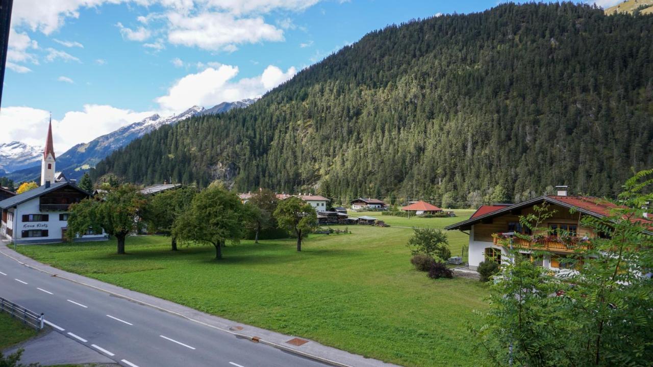 Haus Petra Bach (Tyrol) Exterior foto